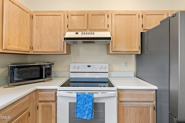 201 Riverwalk Circle, Cary, NC 27511