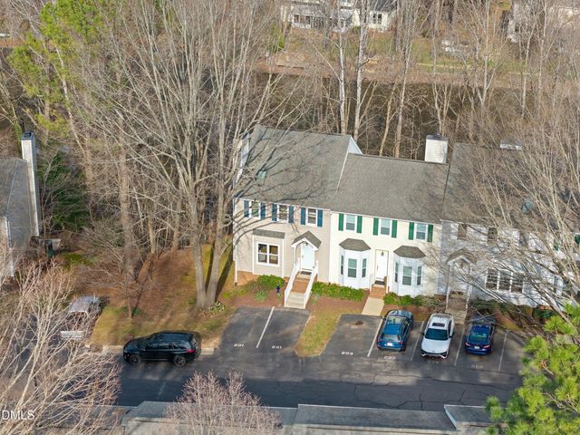 201 Riverwalk Circle, Cary, NC 27511