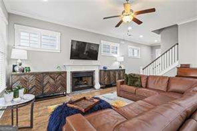 1914 Coal Place, Atlanta, GA 30318