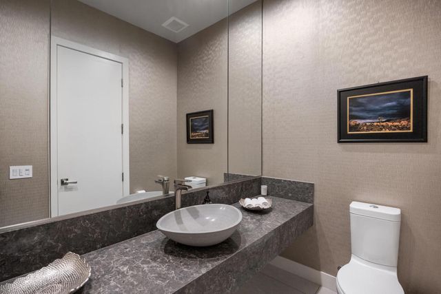 1 Via Merenda, Rancho Mirage, CA 92270