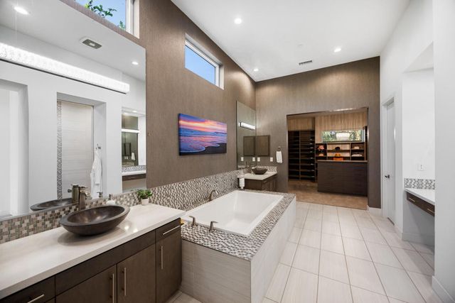 1 Via Merenda, Rancho Mirage, CA 92270