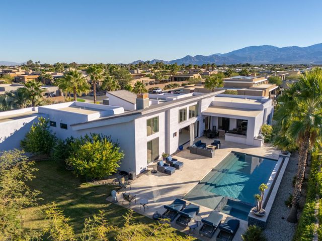 1 Via Merenda, Rancho Mirage, CA 92270