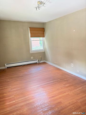 32 Pine Street 21, Norwalk, CT 06854