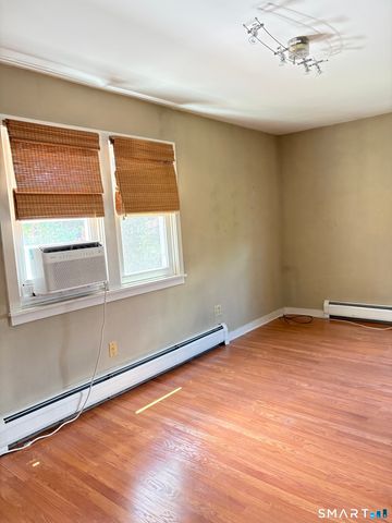 32 Pine Street 21, Norwalk, CT 06854