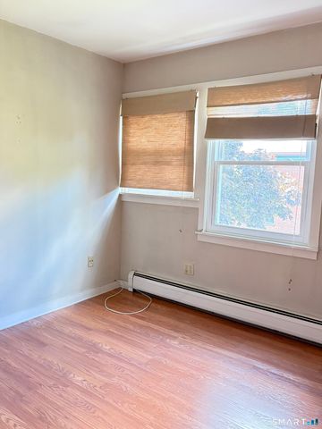 32 Pine Street 21, Norwalk, CT 06854