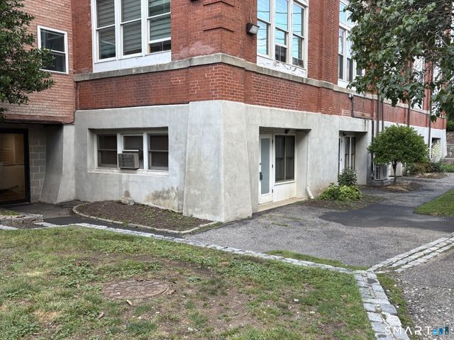 32 Pine Street 21, Norwalk, CT 06854