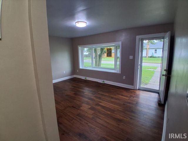 2303 Panama Street, Mishawaka, IN 46544