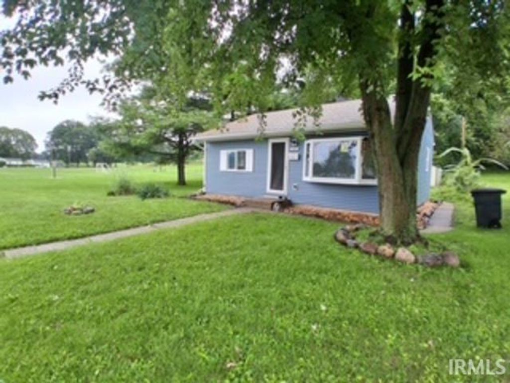 2303 Panama Street, Mishawaka, IN 46544
