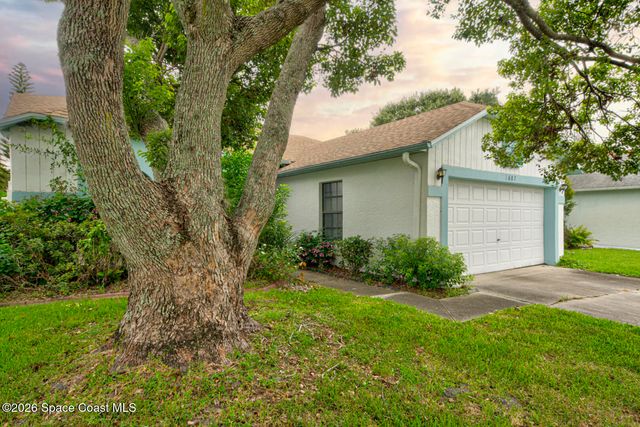 1607 Clover Circle, Melbourne, FL 32935