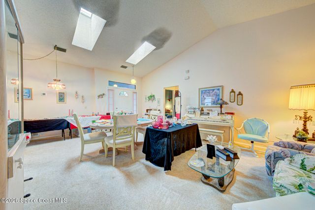 1607 Clover Circle, Melbourne, FL 32935