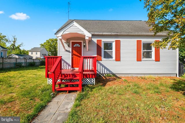 8444 GARDEN RD, Pasadena, MD 21122