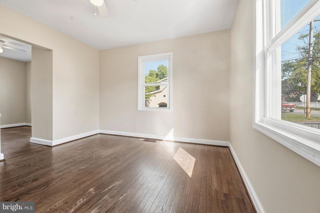 8444 GARDEN RD, Pasadena, MD 21122