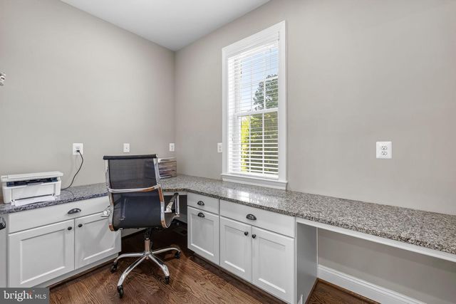 3942 BRIAR KNOLL CIR, Phoenix, MD 21131