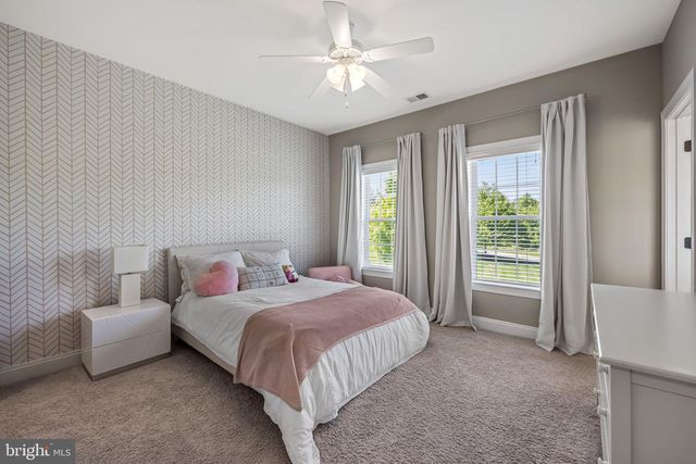 3942 BRIAR KNOLL CIR, Phoenix, MD 21131