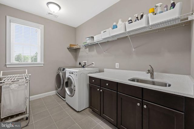 3942 BRIAR KNOLL CIR, Phoenix, MD 21131