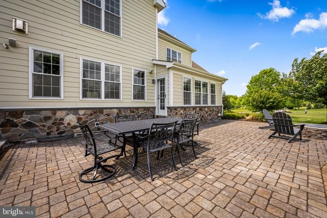 3942 BRIAR KNOLL CIR, Phoenix, MD 21131