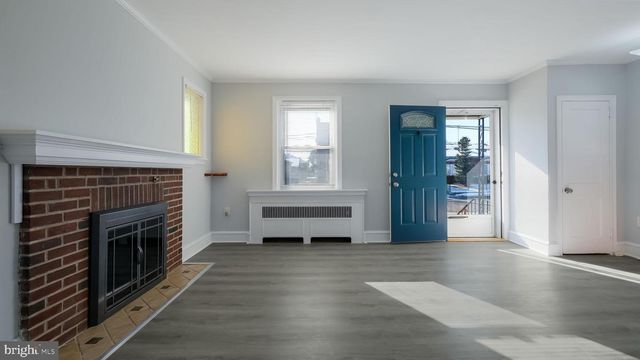 2035 RIPLEY ST, Philadelphia, PA 19152