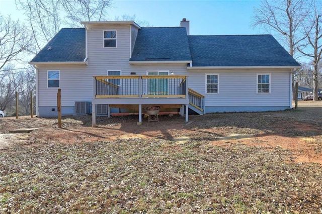 95 Pine Grove Circle, Newnan, GA 30263