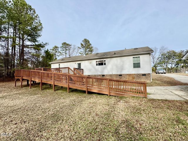 1595 Spring Valley Lake Road, Henderson, NC 27537