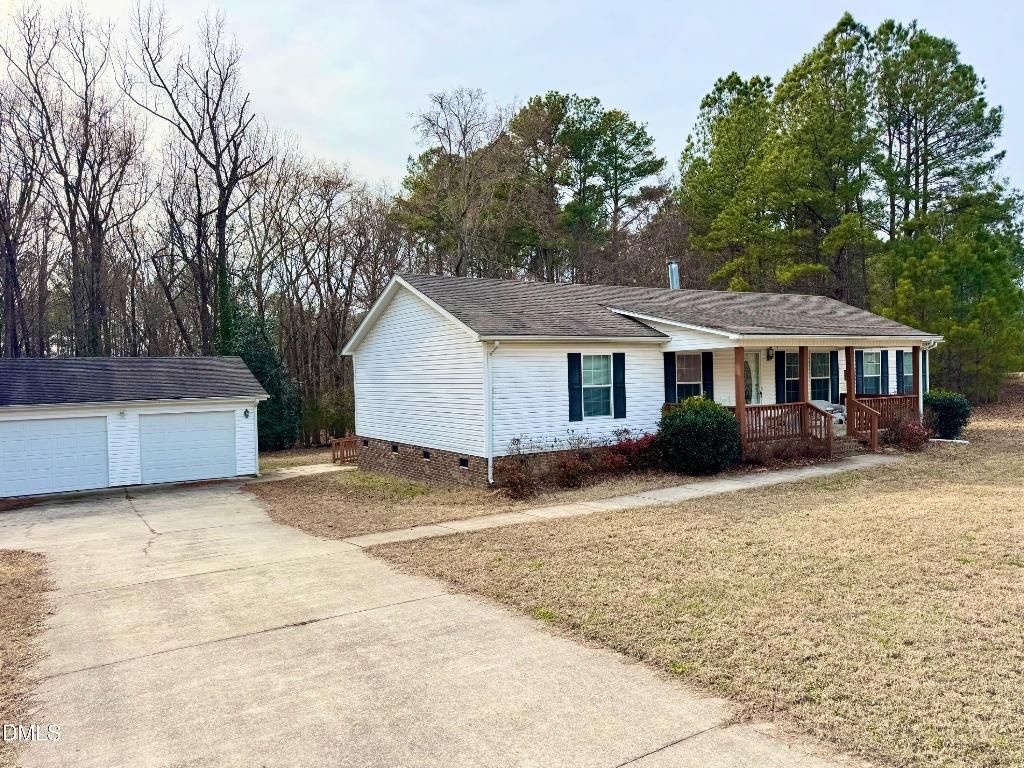 1595 Spring Valley Lake Road, Henderson, NC 27537