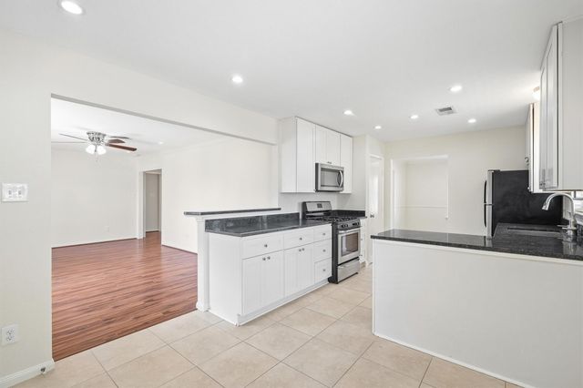 3331 Arbor Street, Houston, TX 77004