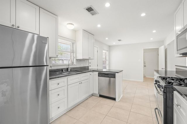 3331 Arbor Street, Houston, TX 77004