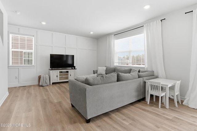 25 Phoebe Drive, Barnegat, NJ 08005