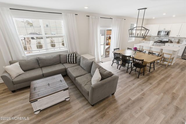 25 Phoebe Drive, Barnegat, NJ 08005