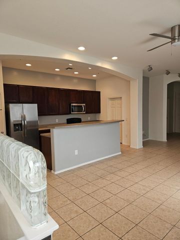 15240 N 142nd Avenue 2183, Surprise, AZ 85379