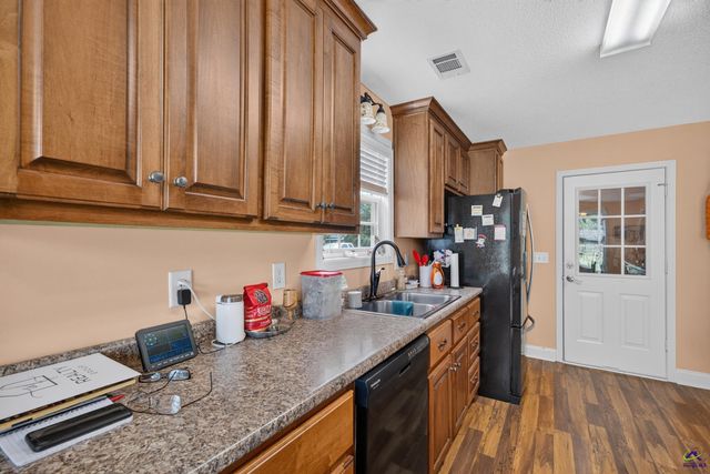 114 Lavendar Lane, Perry, GA 31069