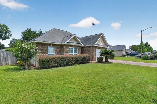 114 Lavendar Lane, Perry, GA 31069