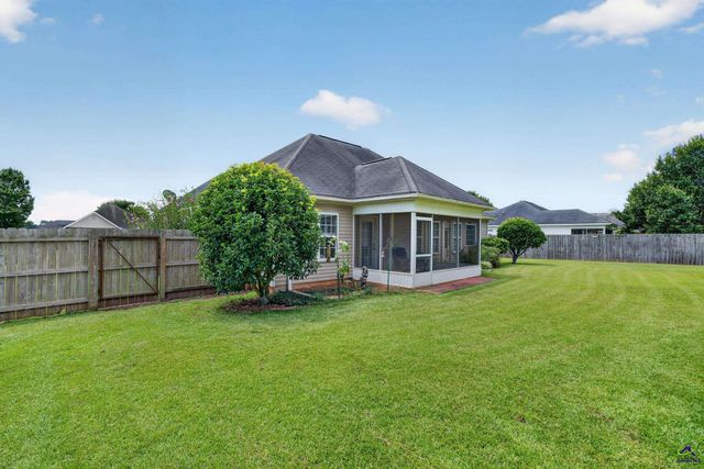 114 Lavendar Lane, Perry, GA 31069