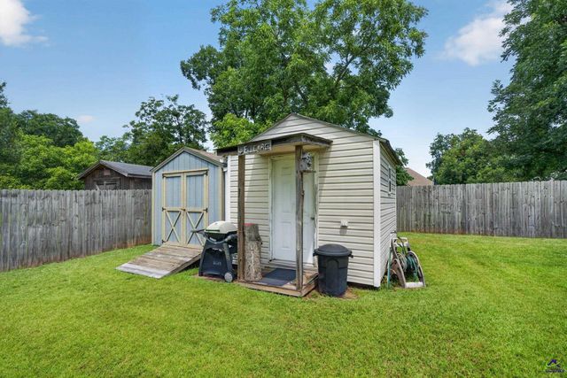 114 Lavendar Lane, Perry, GA 31069