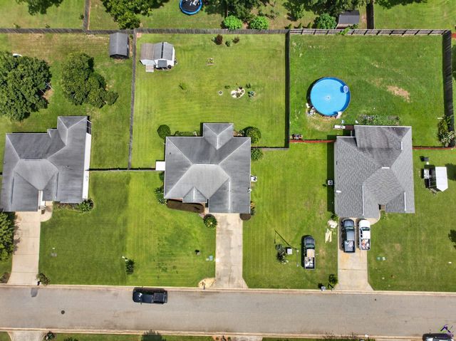 114 Lavendar Lane, Perry, GA 31069