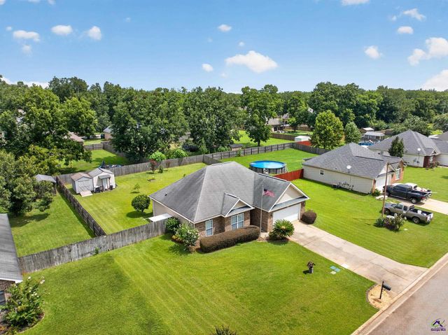 114 Lavendar Lane, Perry, GA 31069