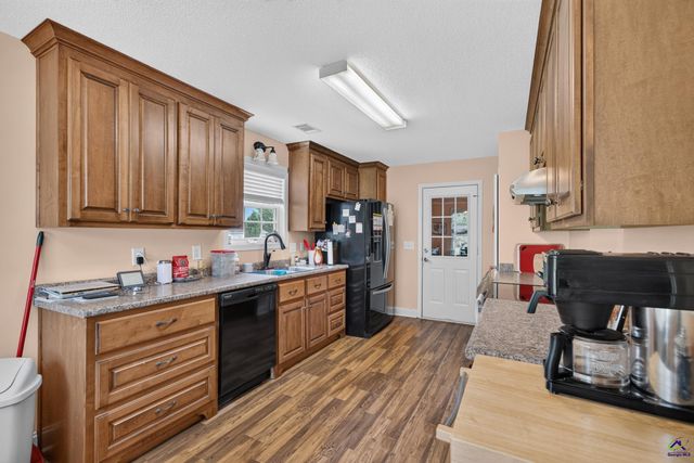 114 Lavendar Lane, Perry, GA 31069