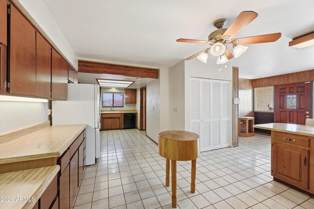 242 E LA CANADA Boulevard, Goodyear, AZ 85338