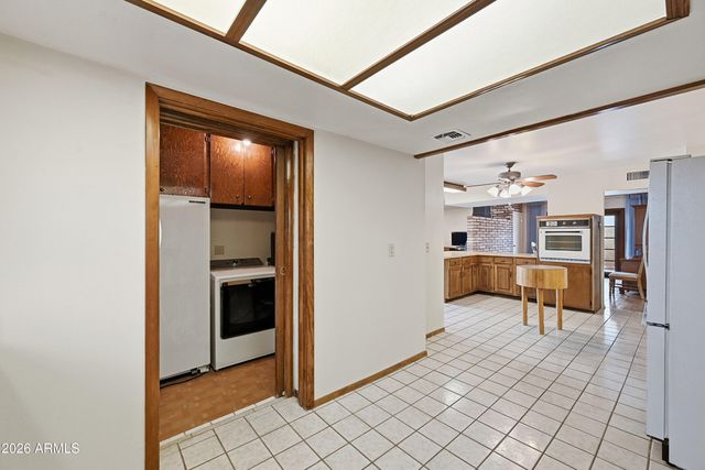 242 E LA CANADA Boulevard, Goodyear, AZ 85338