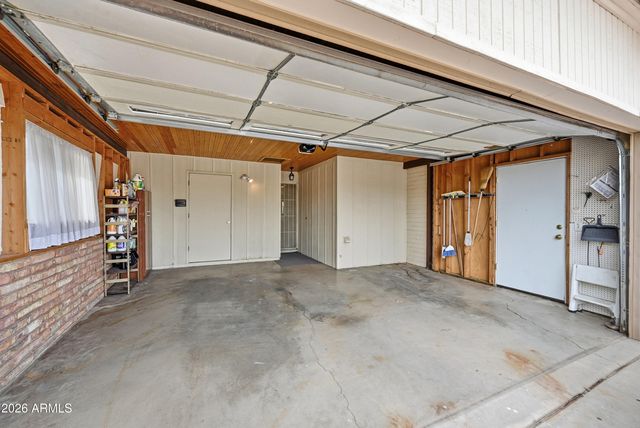 242 E LA CANADA Boulevard, Goodyear, AZ 85338