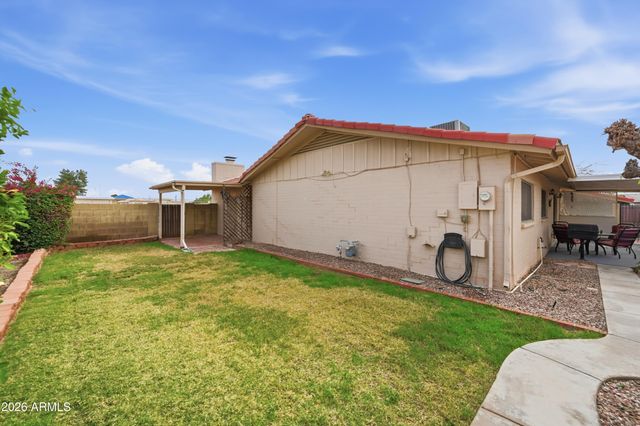 242 E LA CANADA Boulevard, Goodyear, AZ 85338