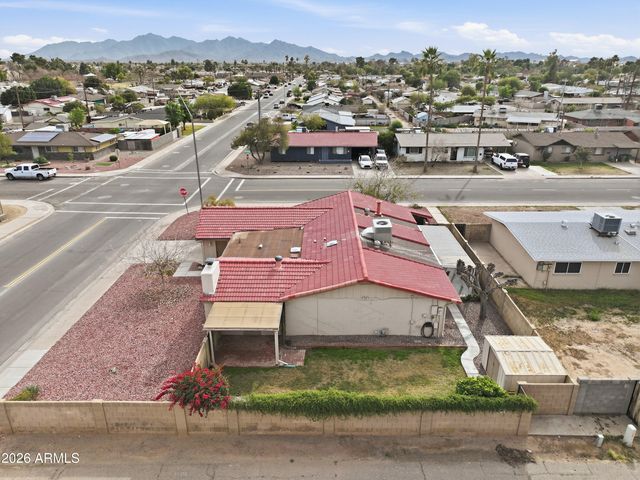 242 E LA CANADA Boulevard, Goodyear, AZ 85338