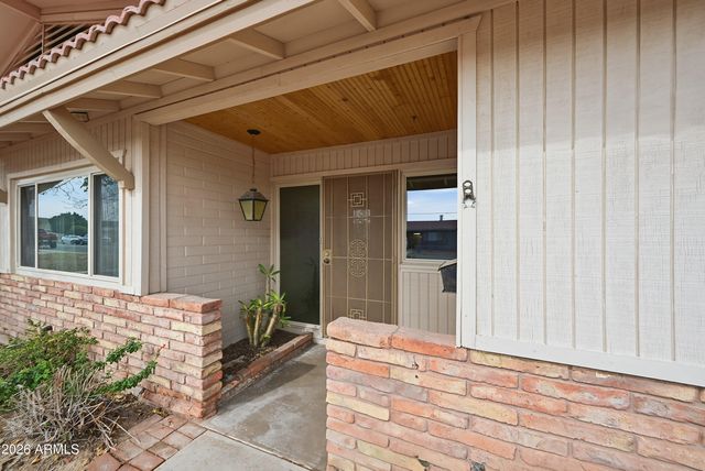 242 E LA CANADA Boulevard, Goodyear, AZ 85338