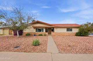 242 E LA CANADA Boulevard, Goodyear, AZ 85338