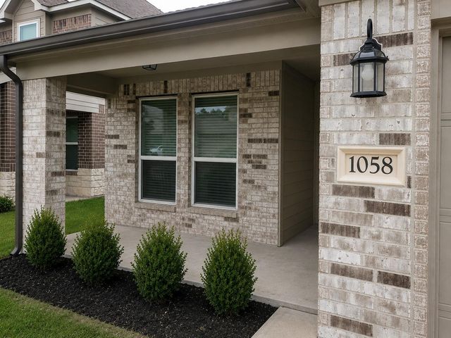 1058 Ranch Oak Drive, Houston, TX 77073