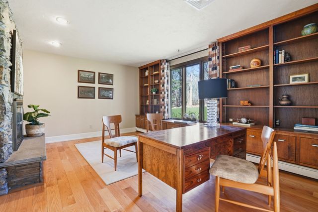 119 Lazell St, Hingham, MA 02043