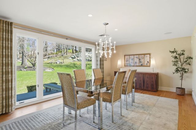 119 Lazell St, Hingham, MA 02043