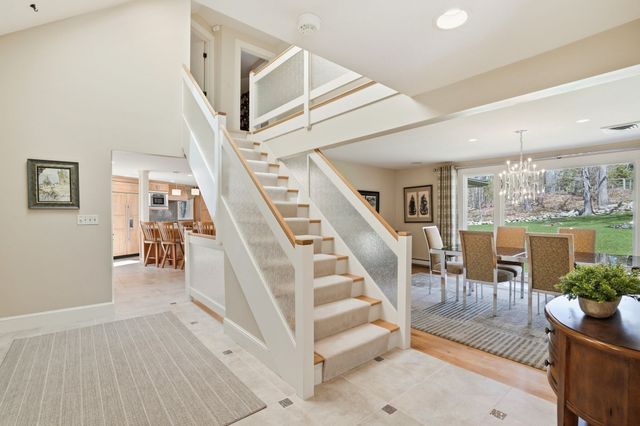 119 Lazell St, Hingham, MA 02043