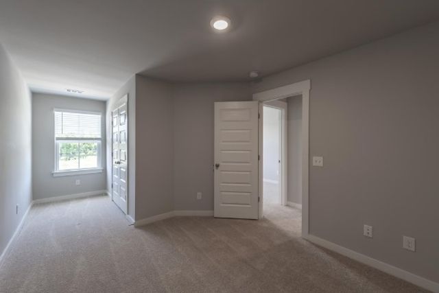 2012 Hardwick Ln, Gallatin, TN 37066