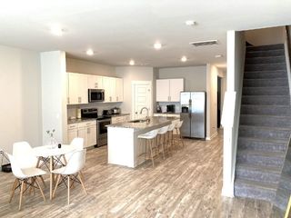 2012 Hardwick Ln, Gallatin, TN 37066