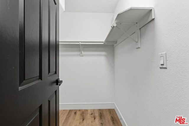 1160 Granville Avenue 104, Los Angeles, CA 90049